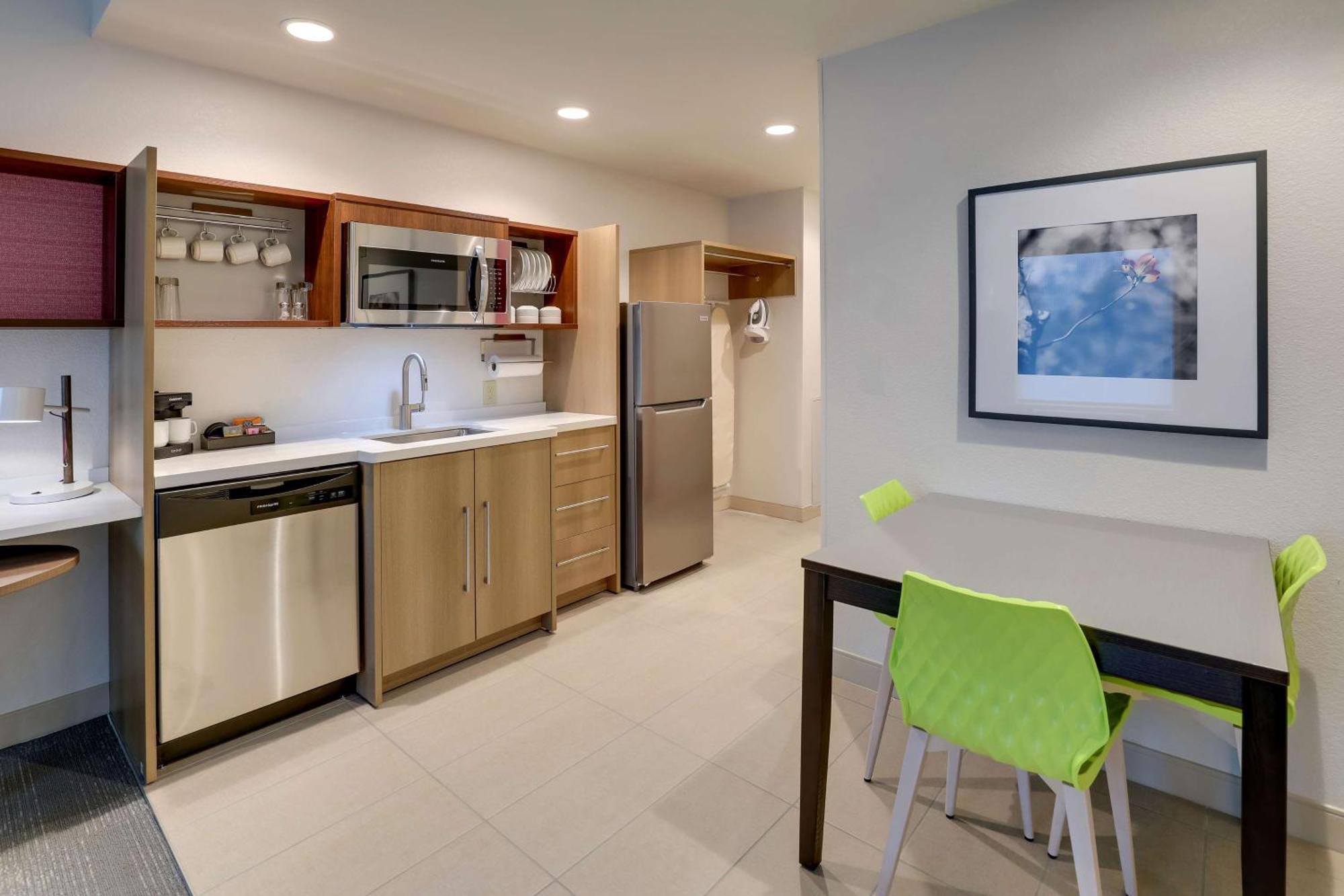 Home2 Suites By Hilton Sanford Εξωτερικό φωτογραφία